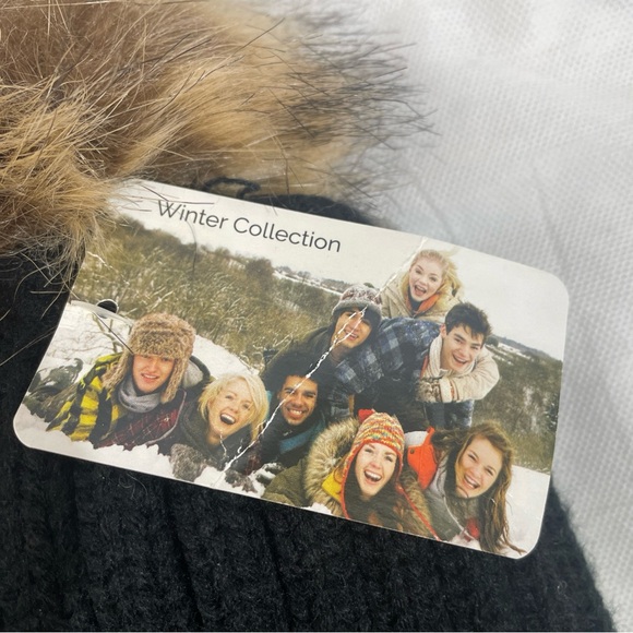 NWT Apollo Simplicity George Dickel Beanie Womens OSFM Black Pom Poof Whisky - Picture 6 of 11